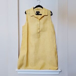 Tahari Sleeveless Half Button Front Dress.  Size 2x